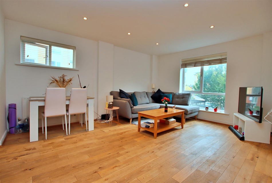 Images for Odette Court,Station Road, Borehamwood EAID:SIMMONSESTAPI BID:1