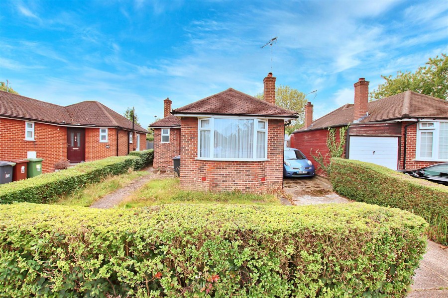 Images for Hillside Avenue, Borehamwood EAID:SIMMONSESTAPI BID:1