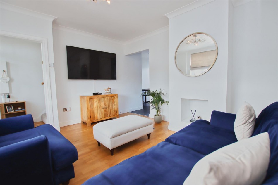 Images for Knebworth Path, Borehamwood EAID:SIMMONSESTAPI BID:1