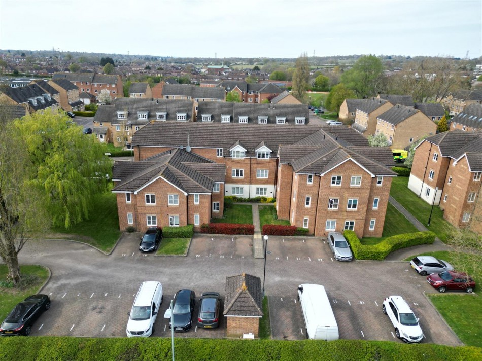 Images for Sommerville Court, Alconbury Close, Borehamwood EAID:SIMMONSESTAPI BID:1