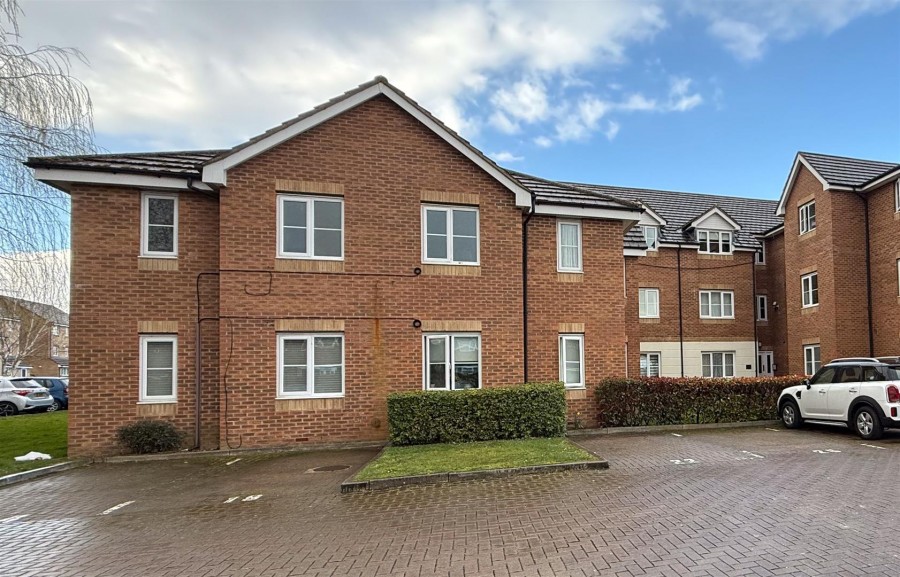 Images for Sommerville Court, Alconbury Close, Borehamwood EAID:SIMMONSESTAPI BID:1
