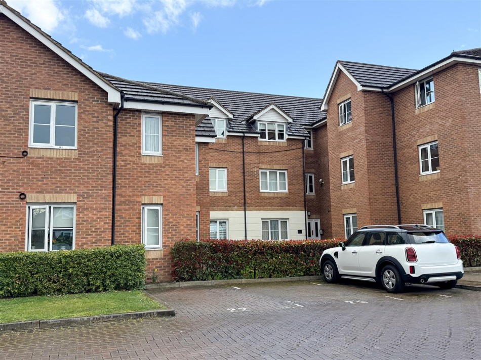 Images for Sommerville Court, Alconbury Close, Borehamwood EAID:SIMMONSESTAPI BID:1