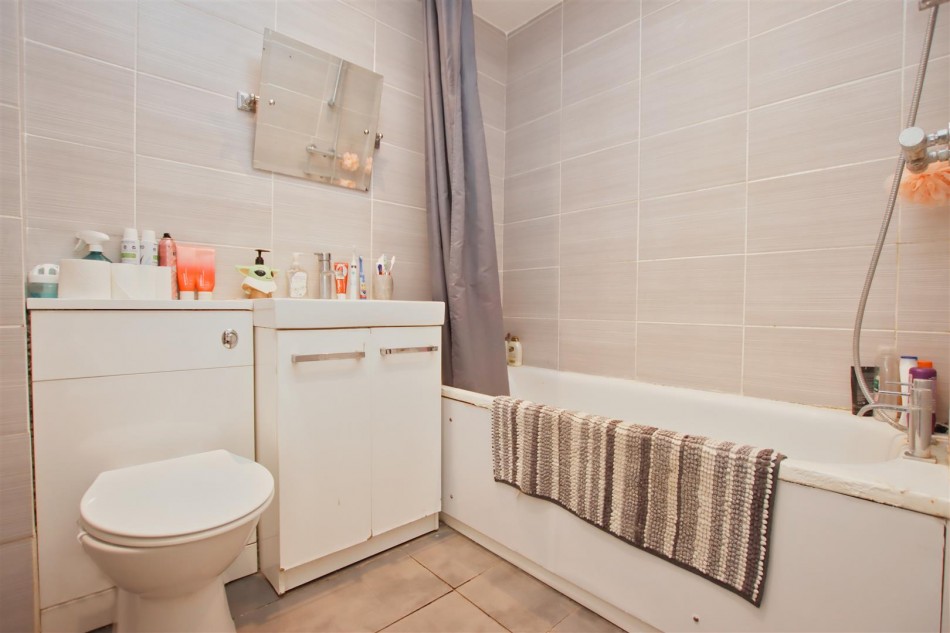 Images for Hancock Court, Borehamwood EAID:SIMMONSESTAPI BID:1
