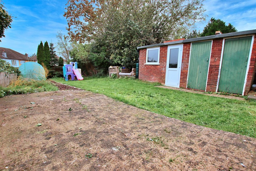 Images for Delius Close, Elstree EAID:SIMMONSESTAPI BID:1