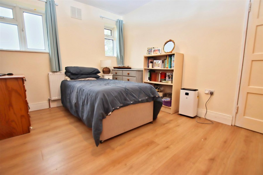 Images for Delius Close, Elstree EAID:SIMMONSESTAPI BID:1