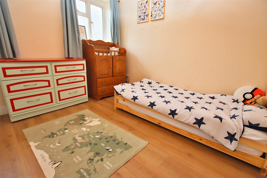 Images for Delius Close, Elstree EAID:SIMMONSESTAPI BID:1
