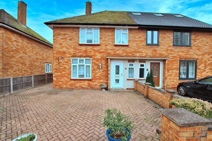 Images for Brook Road, Borehamwood EAID:SIMMONSESTAPI BID:1