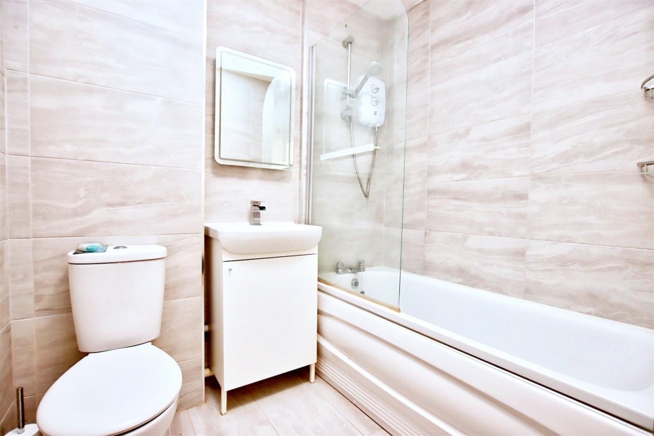 Images for Lion Court, Borehamwood EAID:SIMMONSESTAPI BID:1
