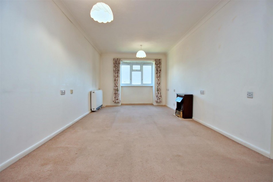 Images for Fairbanks Lodge,Furzehill Road, Borehamwood EAID:SIMMONSESTAPI BID:1