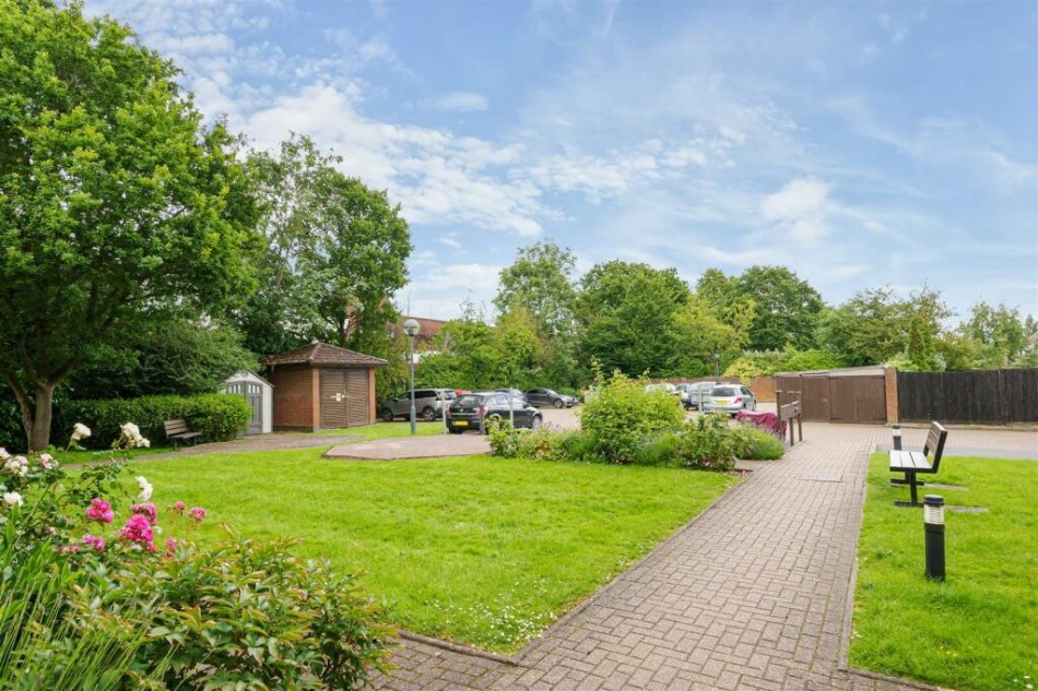 Images for Fairbanks Lodge,Furzehill Road, Borehamwood EAID:SIMMONSESTAPI BID:1