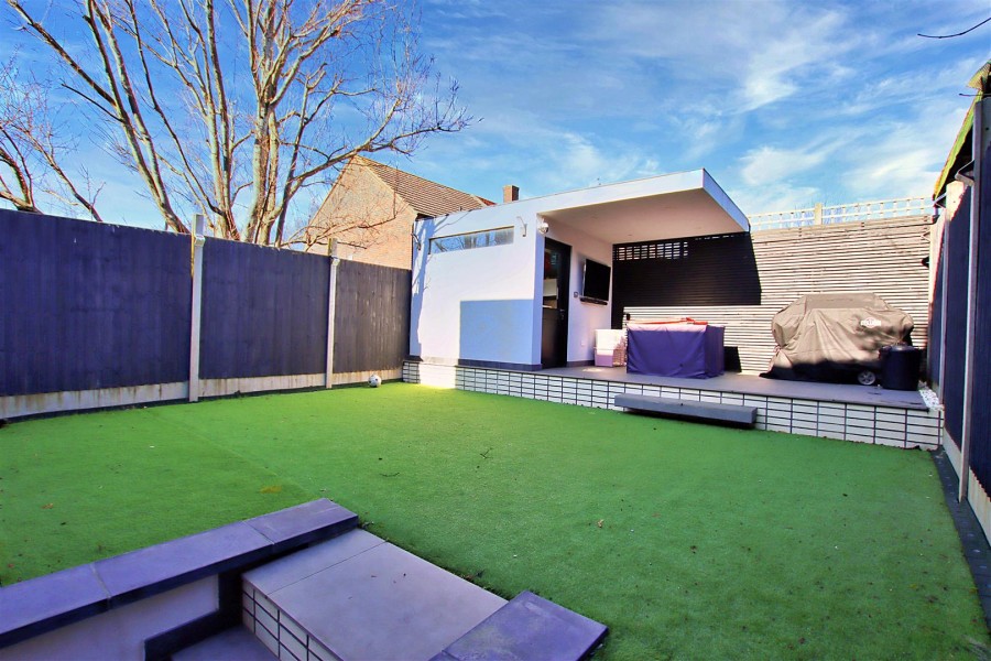 Images for Reston Path, Borehamwood EAID:SIMMONSESTAPI BID:1