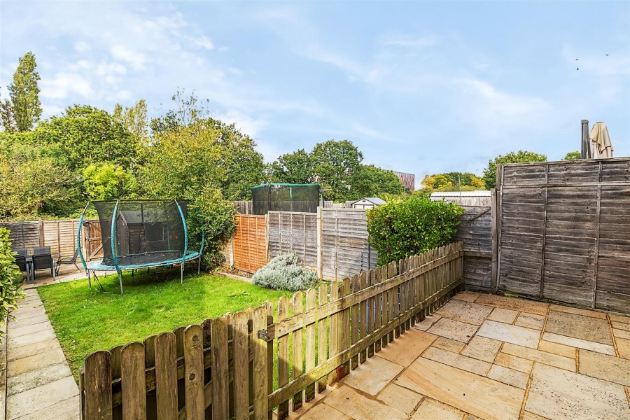 Images for Hillside Avenue, Borehamwood EAID:SIMMONSESTAPI BID:1