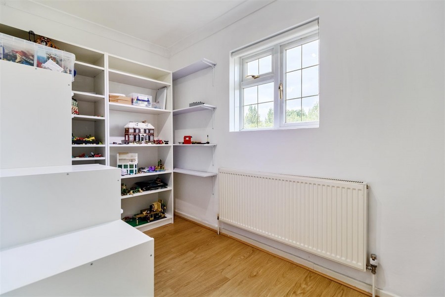 Images for Hillside Avenue, Borehamwood EAID:SIMMONSESTAPI BID:1
