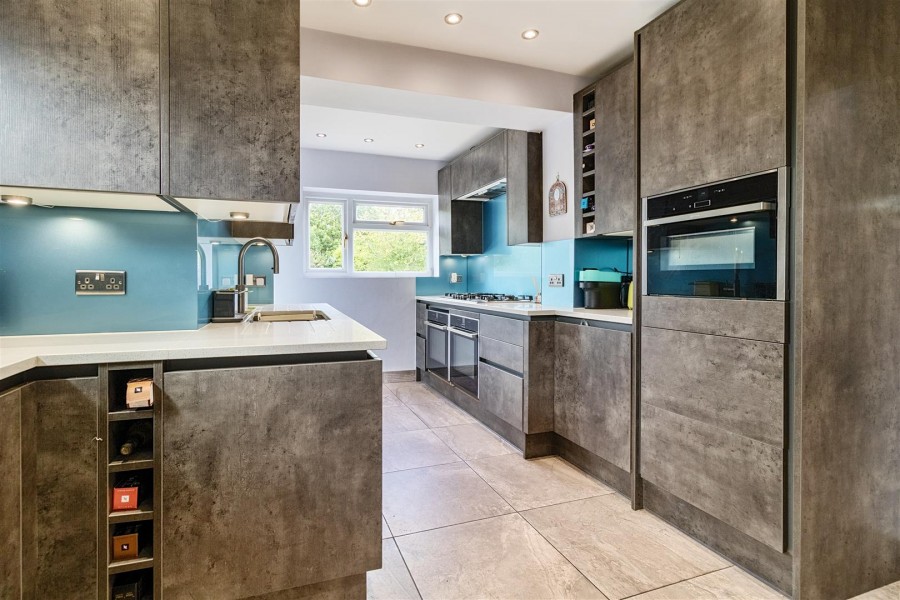 Images for Hillside Avenue, Borehamwood EAID:SIMMONSESTAPI BID:1