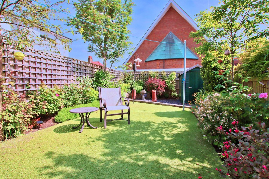 Images for Drayton Road, Borehamwood EAID:SIMMONSESTAPI BID:1