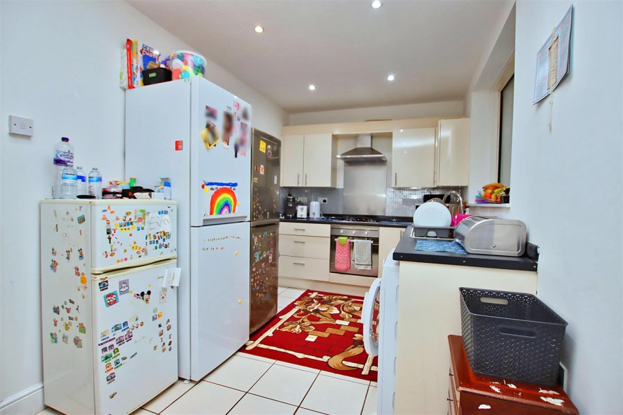 Images for Stevenage Crescent, Borehamwood EAID:SIMMONSESTAPI BID:1