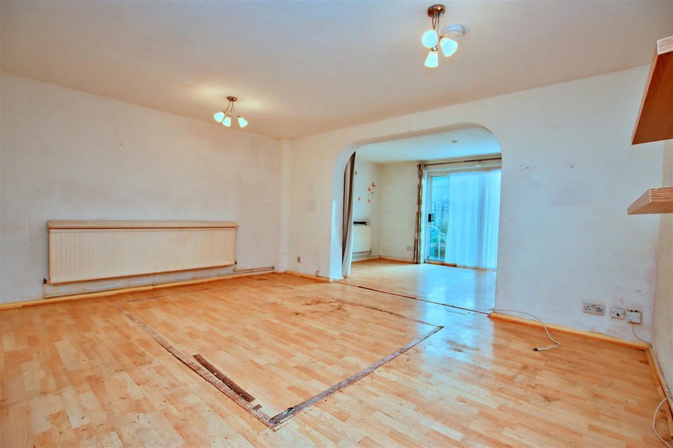 Images for Byron Avenue, Borehamwood EAID:SIMMONSESTAPI BID:1