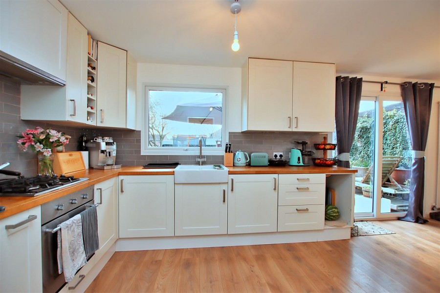 Images for Stevenage Crescent, Borehamwood EAID:SIMMONSESTAPI BID:1