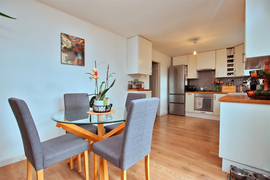 Images for Stevenage Crescent, Borehamwood EAID:SIMMONSESTAPI BID:1