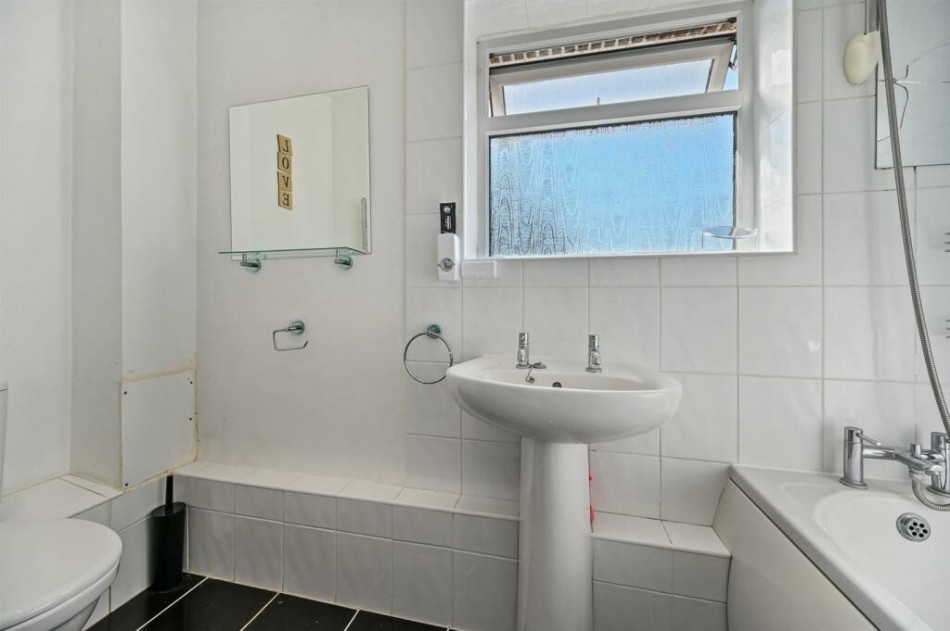 Images for Felton Close, Borehamwood EAID:SIMMONSESTAPI BID:1