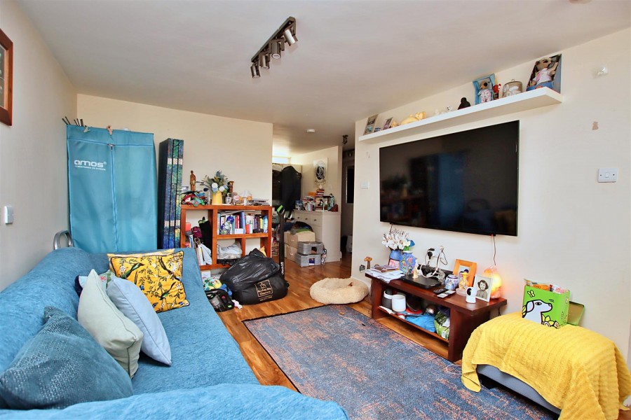 Images for Watling Court,High Street, Elstree EAID:SIMMONSESTAPI BID:1