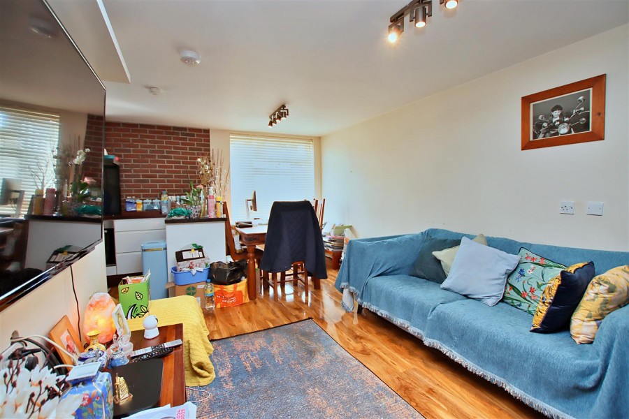 Images for Watling Court,High Street, Elstree EAID:SIMMONSESTAPI BID:1