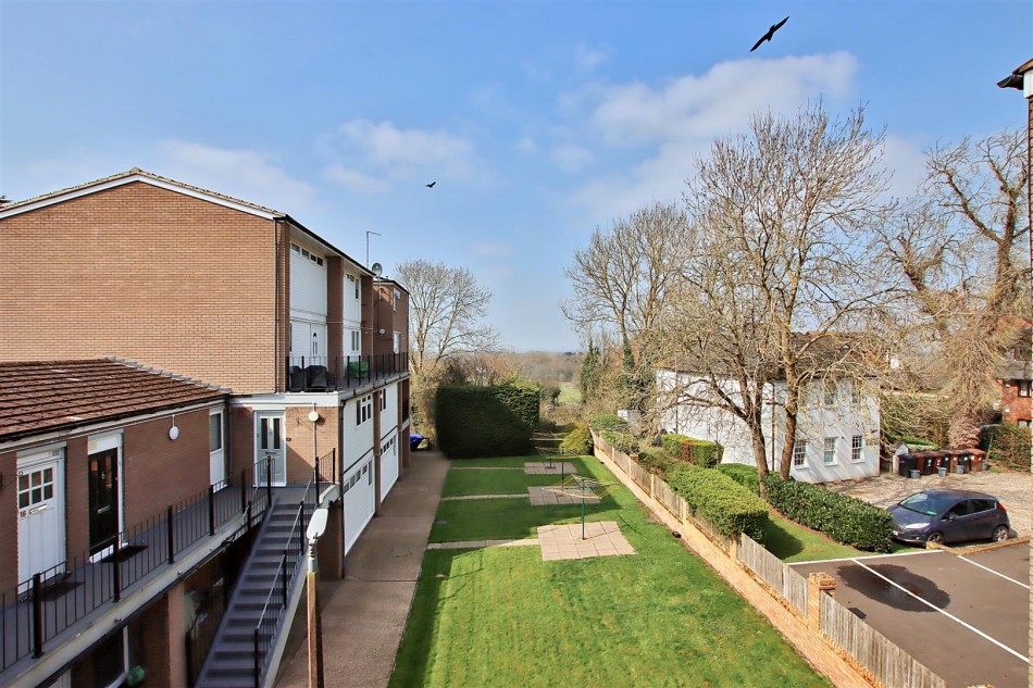 Images for Watling Court,High Street, Elstree EAID:SIMMONSESTAPI BID:1