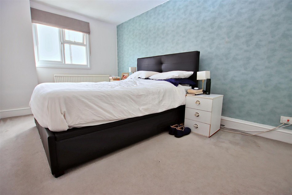 Images for Byron Avenue, Borehamwood EAID:SIMMONSESTAPI BID:1