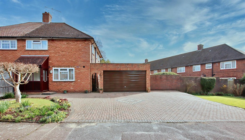 Images for Spring Close, Borehamwood EAID:SIMMONSESTAPI BID:1