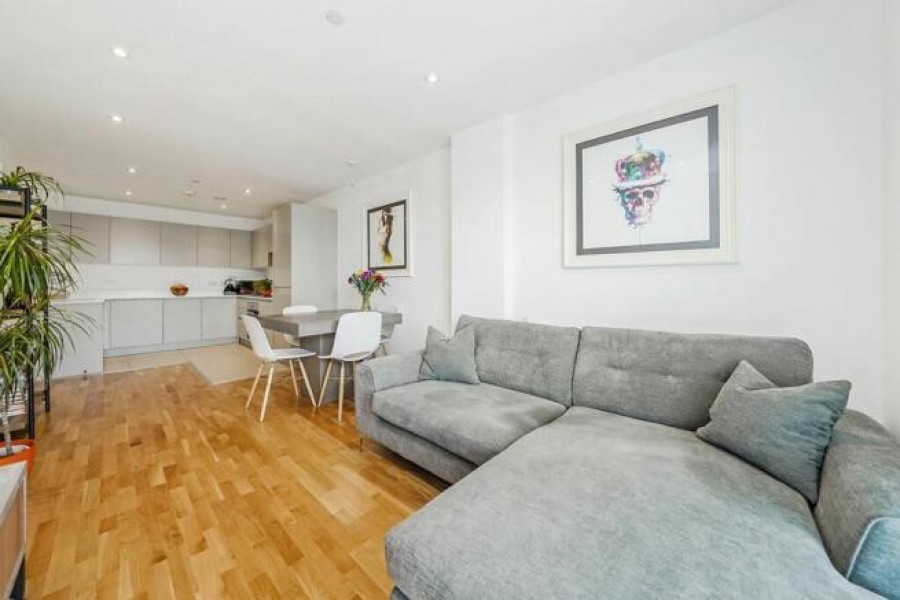 Images for Brook Road, Borehamwood EAID:SIMMONSESTAPI BID:1