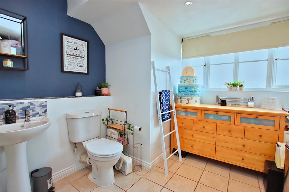 Images for Alconbury Close, Borehamwood EAID:SIMMONSESTAPI BID:1