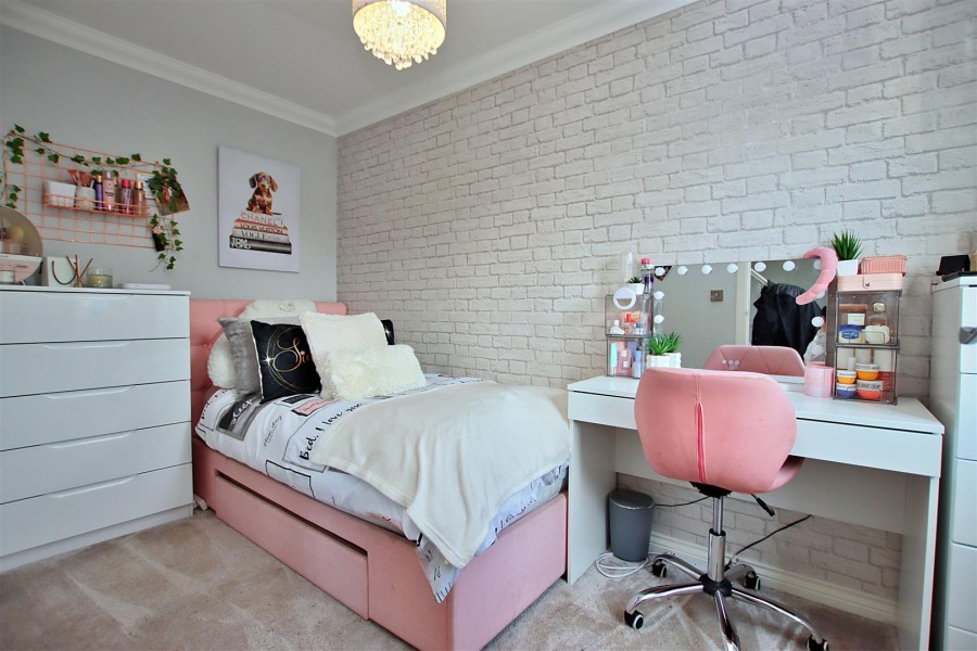 Images for Alconbury Close, Borehamwood EAID:SIMMONSESTAPI BID:1