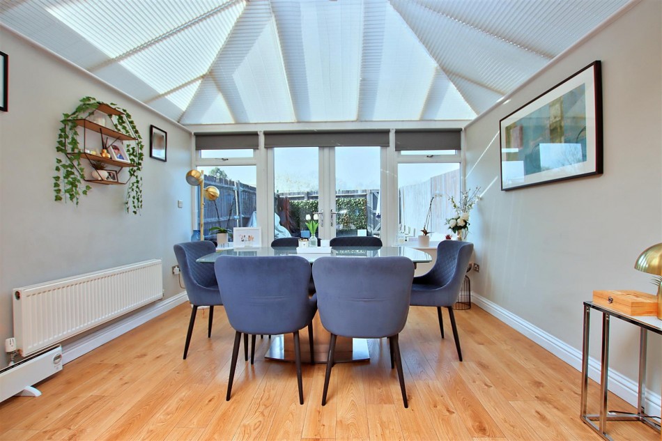 Images for Alconbury Close, Borehamwood EAID:SIMMONSESTAPI BID:1