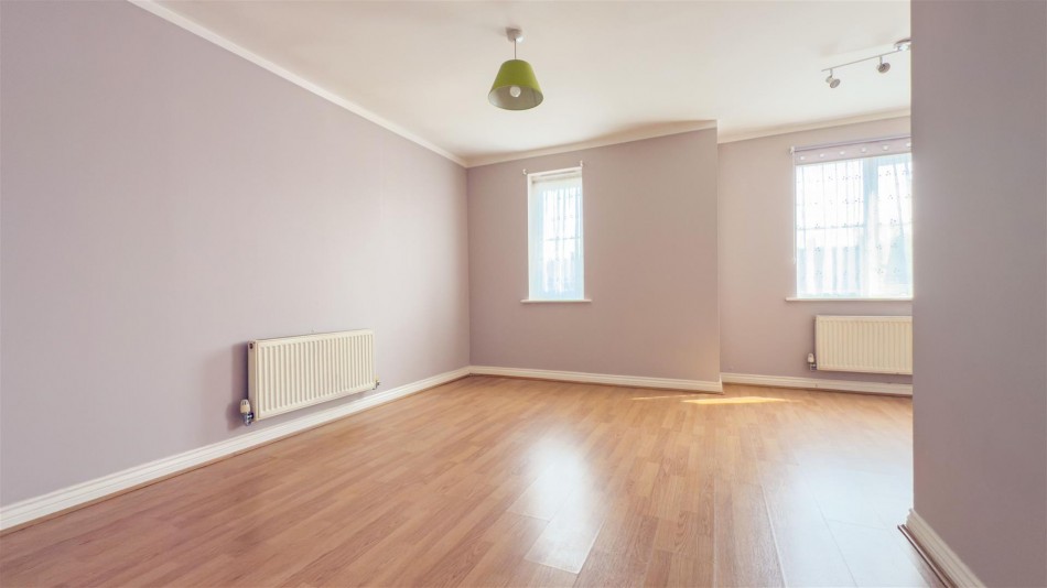 Images for Sommerville Court, Alconbury Close, Borehamwood EAID:SIMMONSESTAPI BID:1