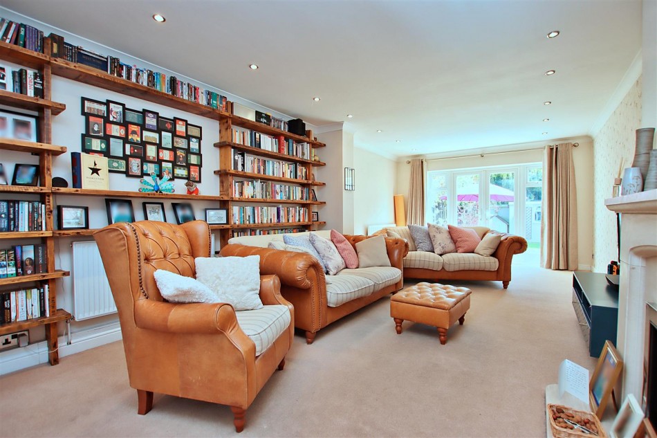 Images for Caishowe Road, Borehamwood EAID:SIMMONSESTAPI BID:1