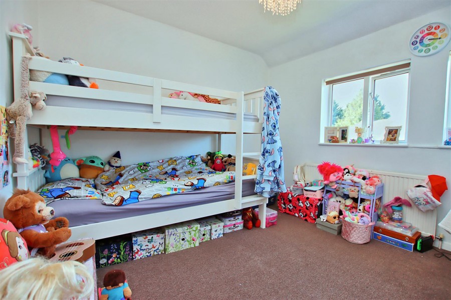 Images for Allerton Road, Borehamwood EAID:SIMMONSESTAPI BID:1
