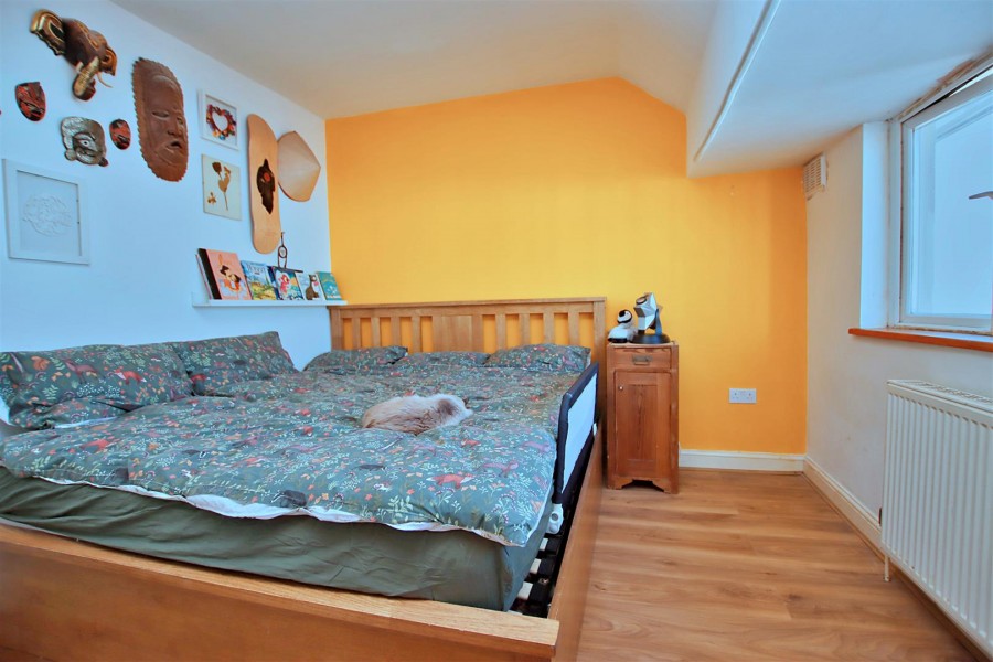 Images for Cardinal Avenue, Borehamwood EAID:SIMMONSESTAPI BID:1
