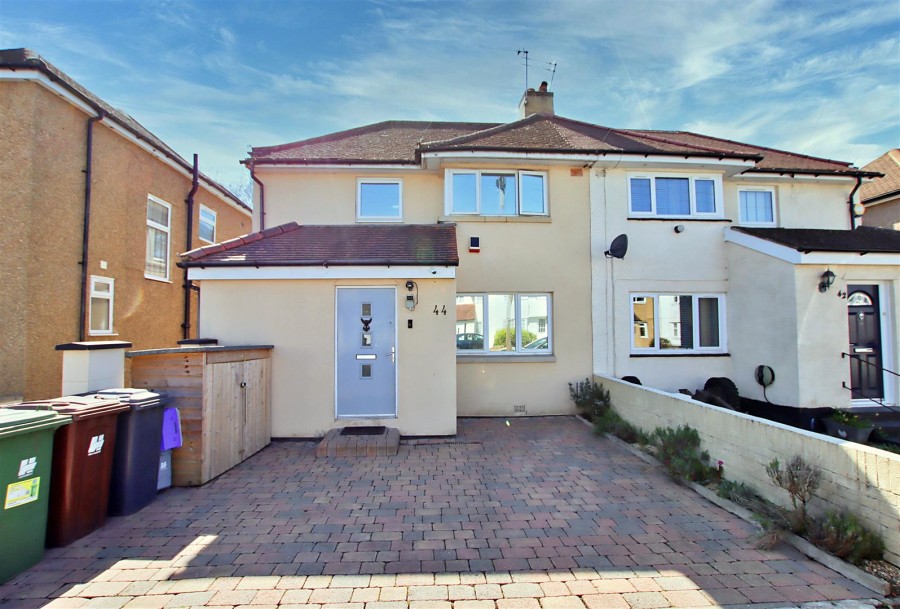 Images for Cardinal Avenue, Borehamwood EAID:SIMMONSESTAPI BID:1