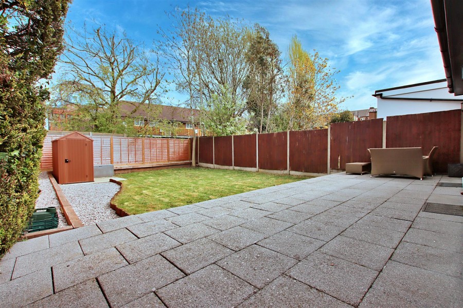 Images for Grosvenor Road, Borehamwood EAID:SIMMONSESTAPI BID:1