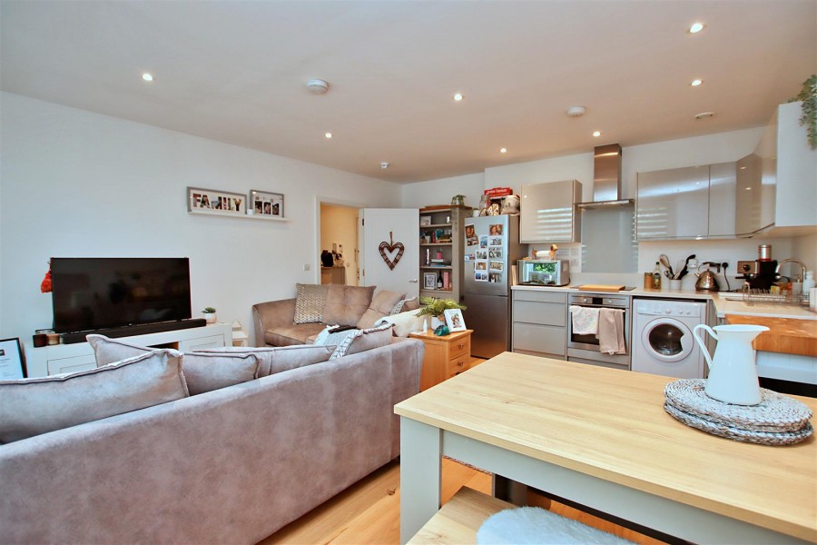 Images for Elstree House,Elstree Way, Borehamwood EAID:SIMMONSESTAPI BID:1