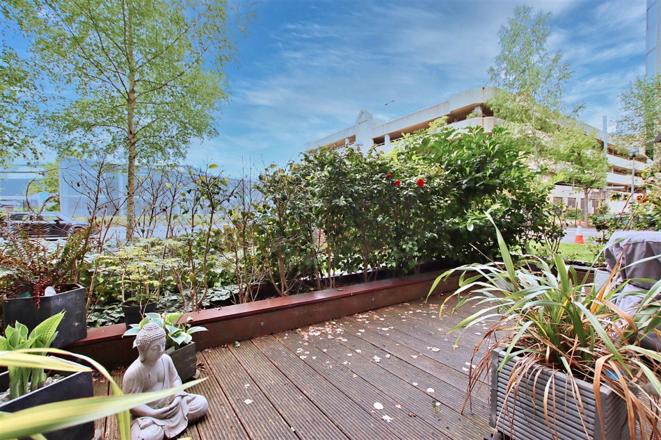 Images for Elstree House,Elstree Way, Borehamwood EAID:SIMMONSESTAPI BID:1