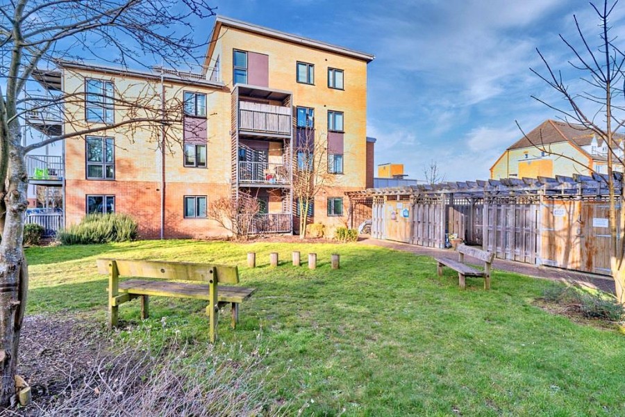 Images for Lawford Court, Grade Close, Elstree EAID:SIMMONSESTAPI BID:1