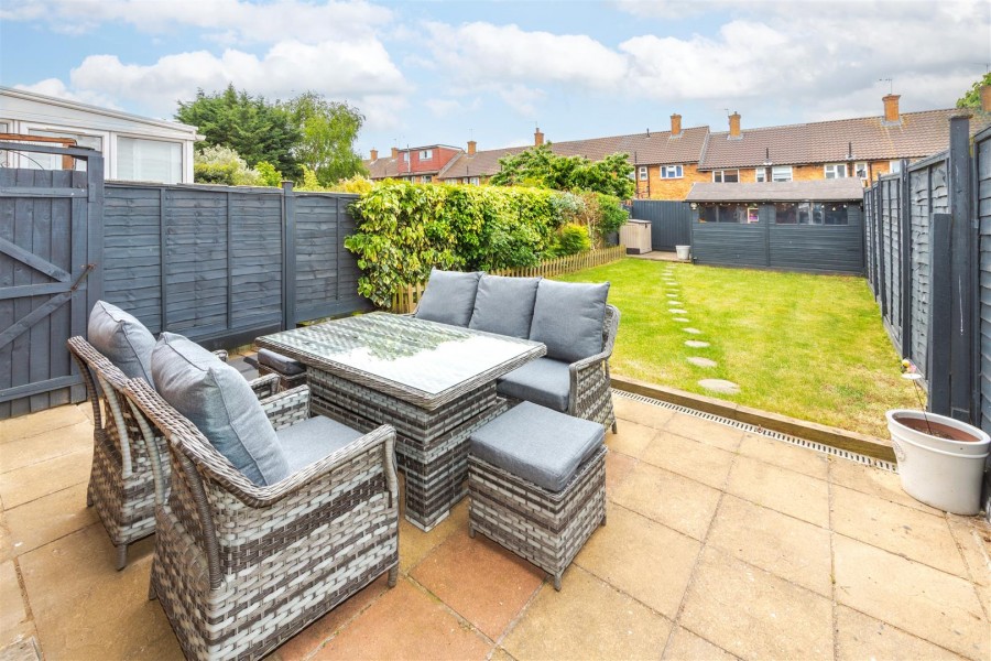 Images for Buckingham Road, Borehamwood EAID:SIMMONSESTAPI BID:1