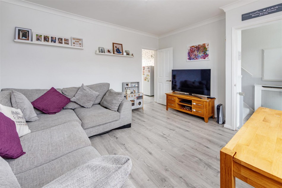 Images for Buckingham Road, Borehamwood EAID:SIMMONSESTAPI BID:1