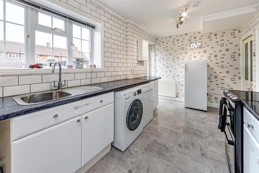 Images for Buckingham Road, Borehamwood EAID:SIMMONSESTAPI BID:1