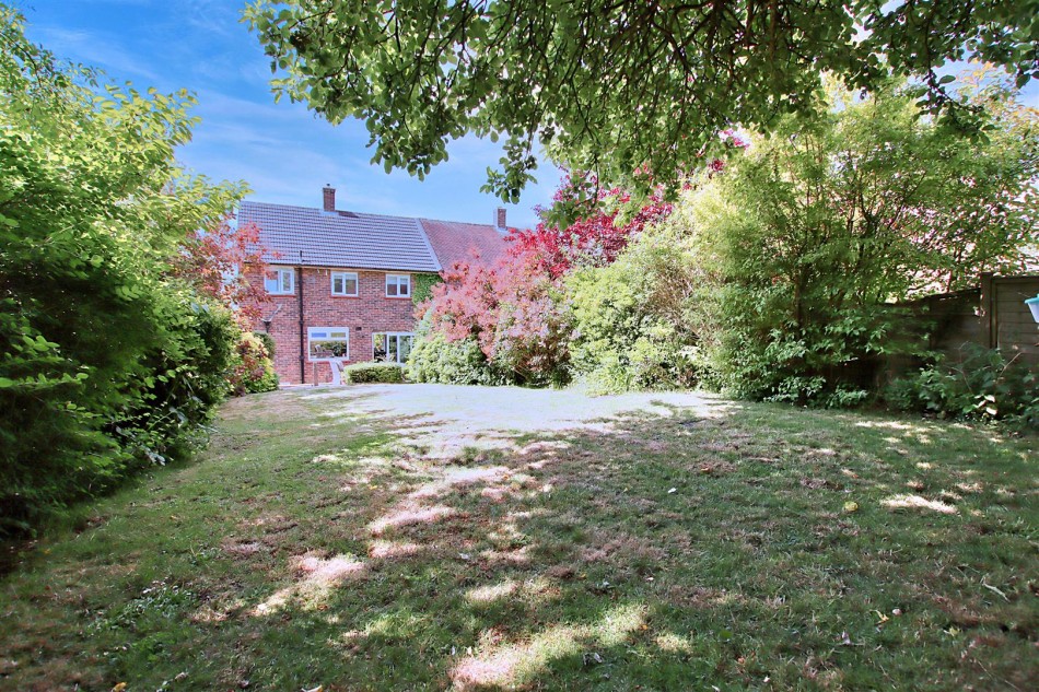 Images for Aycliffe Road, Borehamwood EAID:SIMMONSESTAPI BID:1