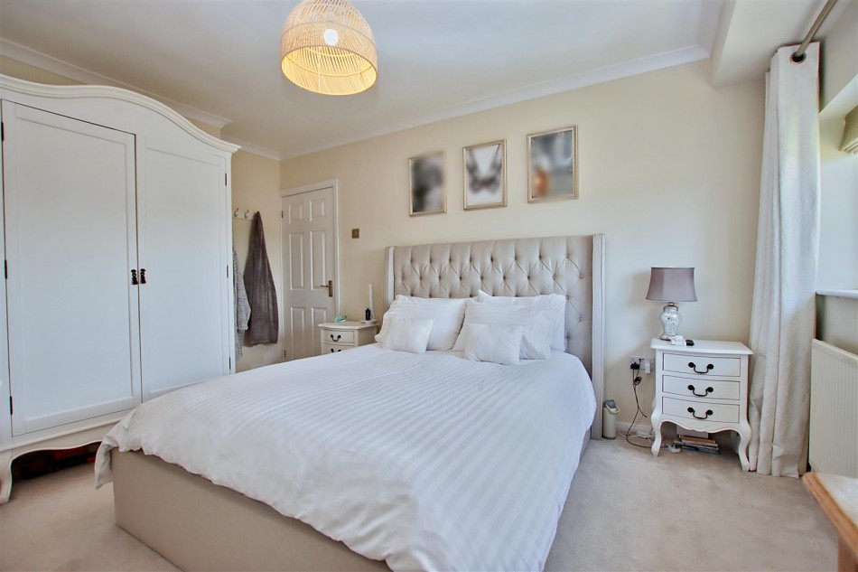 Images for Aycliffe Road, Borehamwood EAID:SIMMONSESTAPI BID:1