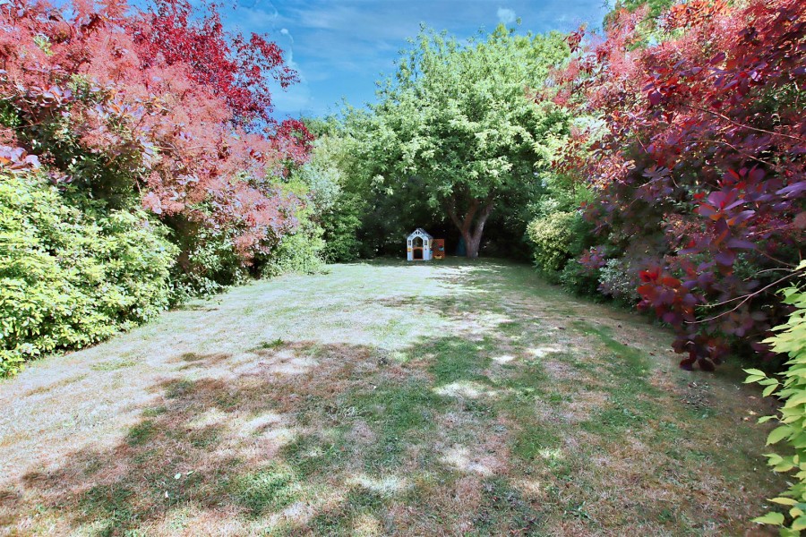 Images for Aycliffe Road, Borehamwood EAID:SIMMONSESTAPI BID:1