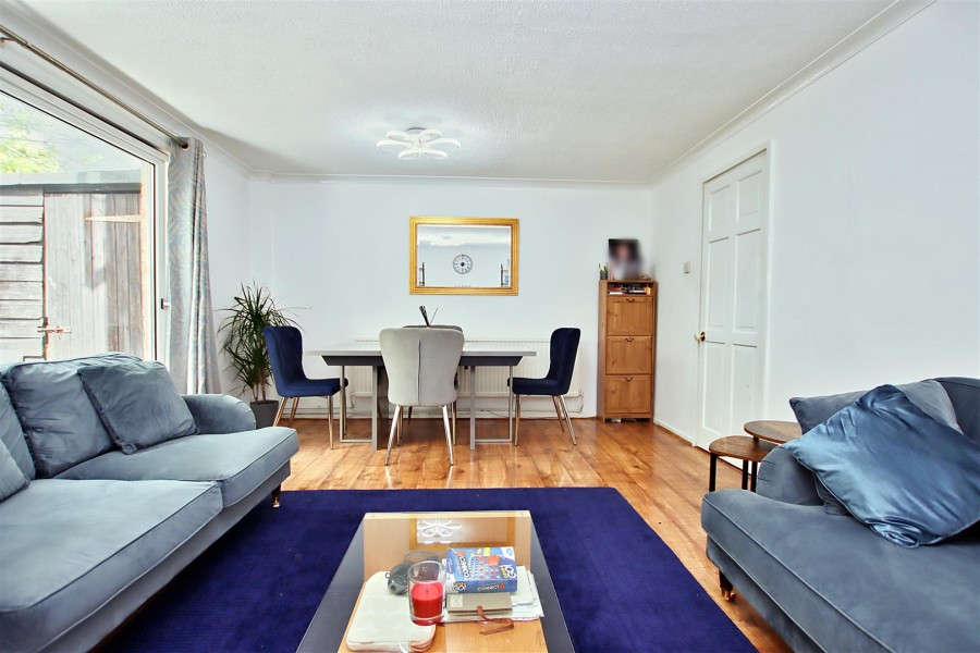 Images for Byron Avenue, Borehamwood EAID:SIMMONSESTAPI BID:1