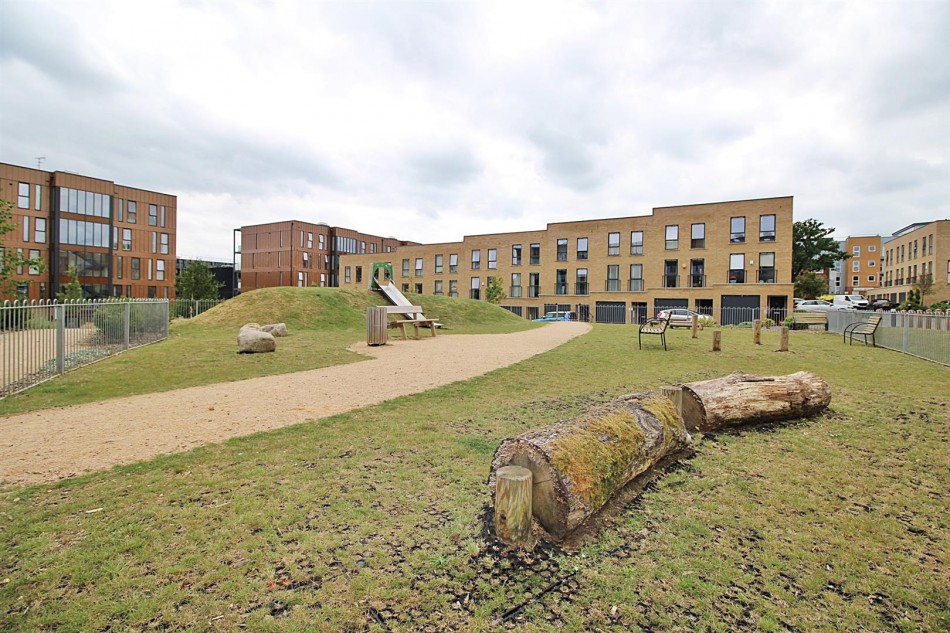 Images for Horizon Place, Studio Way, Borehamwood EAID:SIMMONSESTAPI BID:1